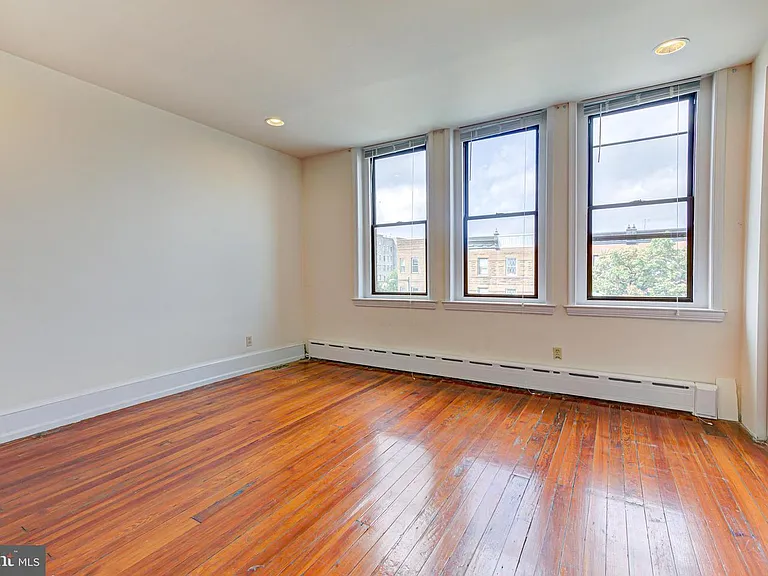 1823-1825 S Broad St #2 — Photo 17