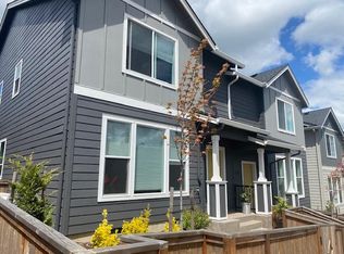 2474 Brackenfern Rd, Eugene, OR 97403