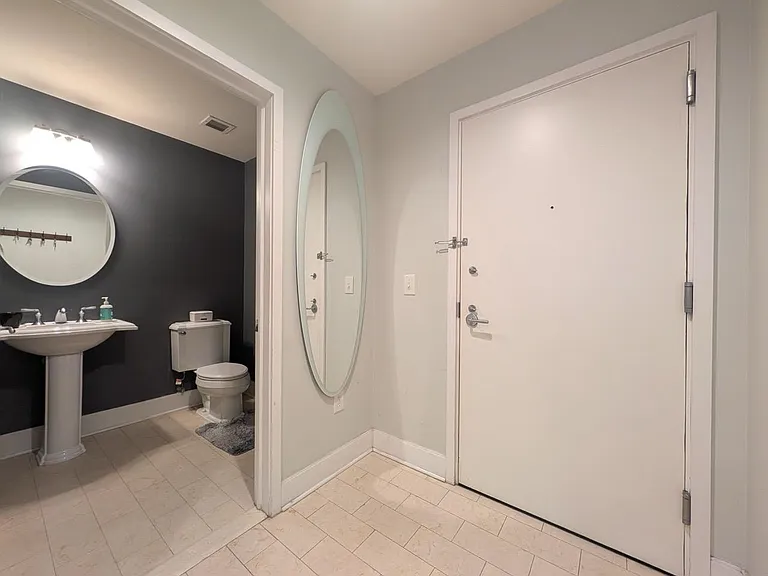 1125 Maxwell Ln #206 — Photo 5