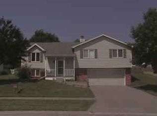 6341 S 32nd St, Lincoln, NE 68516