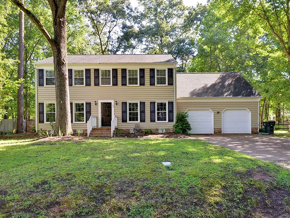 103 Castlewood Ct