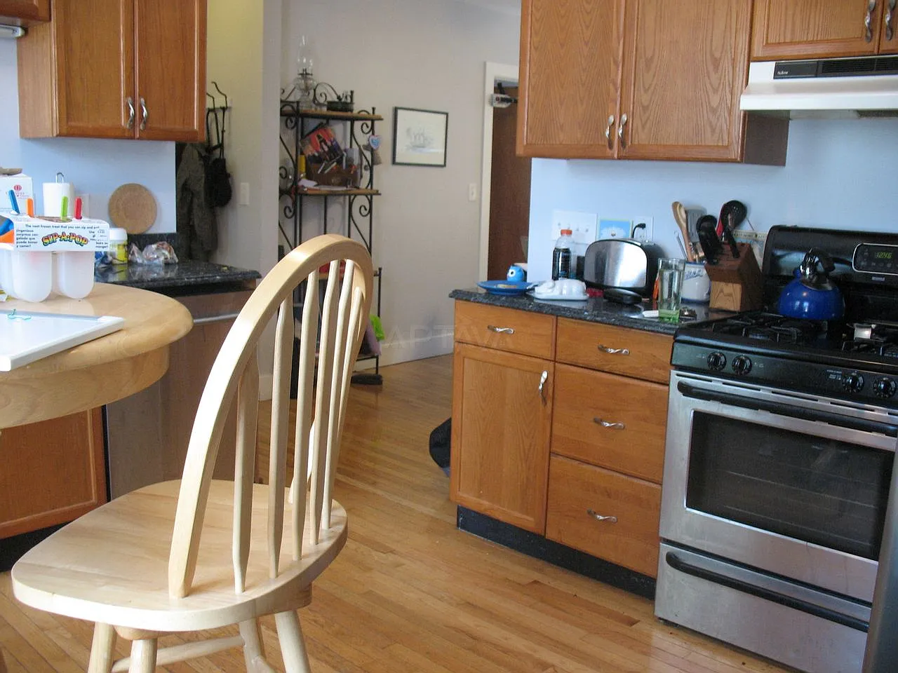 2 bed, $4,200 — Photo 4