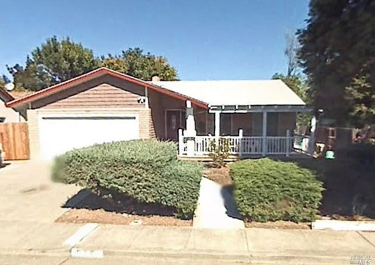 526 Princeton Way photo 1