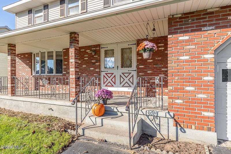 3rd image of 1003 Anthony Drive