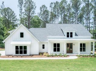 477 Bobcat Trl, Mansfield, GA