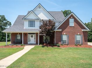3637 Marshall Cir, Van Buren, AR 72956
