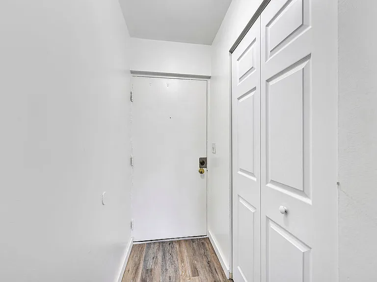 Apply At

Under Rentals

1 & 2 Bedroom Apartments Available

Water and Trash Paid!