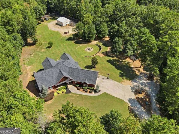 571 Mulberry Rd, Winder, GA 30680
