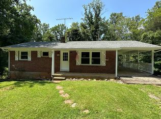 234 Johns Creek Rd, Madison Heights, VA 24572