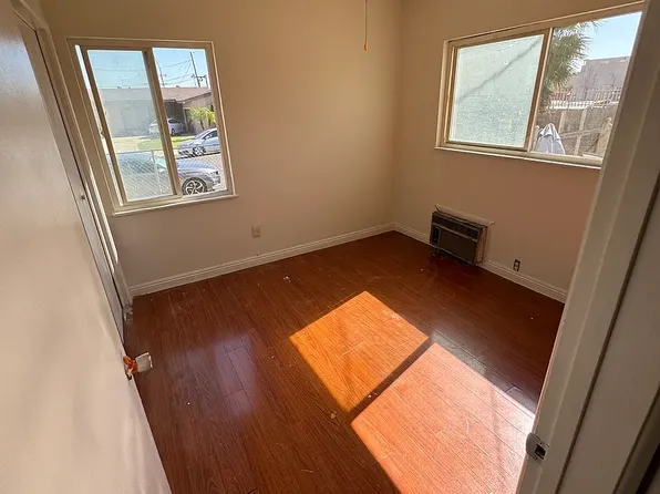 (undisclosed Address), Rialto, CA 92376