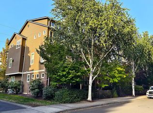 5961 NE Alder St, Hillsboro, OR 97124