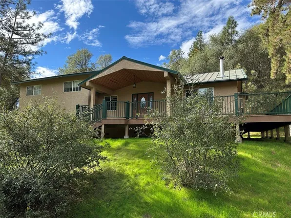 4965 Peak View Rd, Mariposa, CA 95338