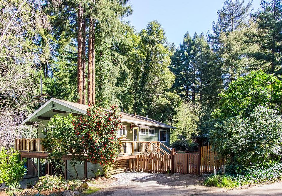 1st image of 290 Acorn Dr