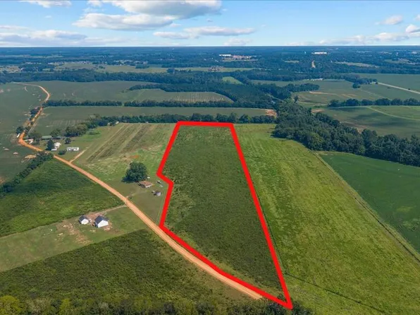 346 Burdeshaw Rd, Headland, AL 36345
