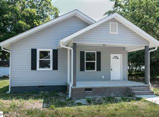 100 Florence St, Clinton, SC 29325