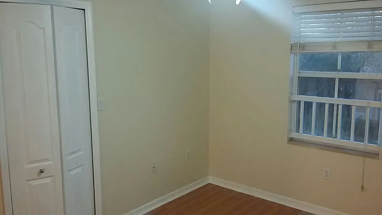 Melrose Point Condo — Photo 4