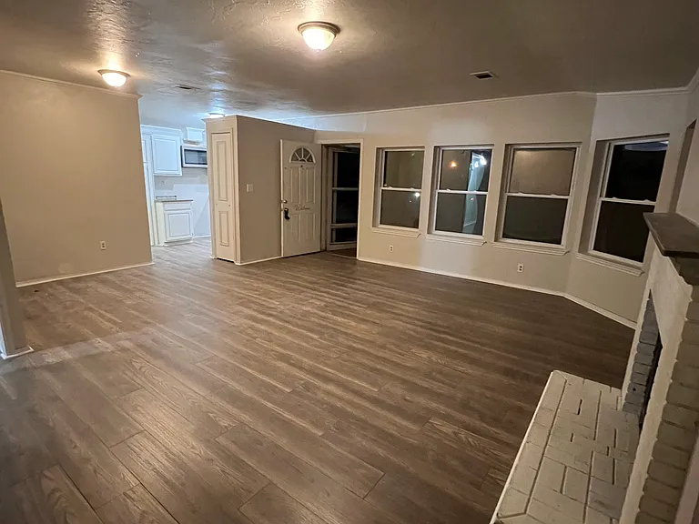 12232 Woodland Hills Dr — Photo 9