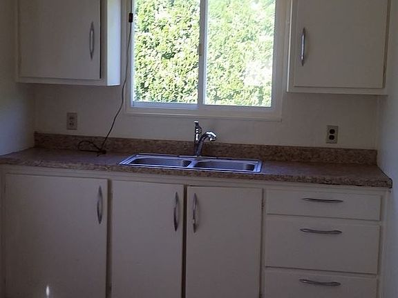4th image of 501 N 24th Ave