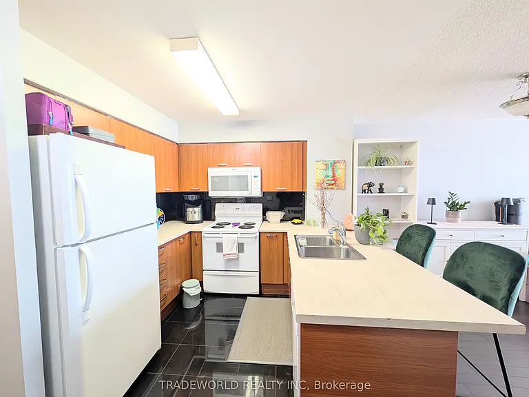 55 Harrison Garden Blvd #1206 — Photo 9