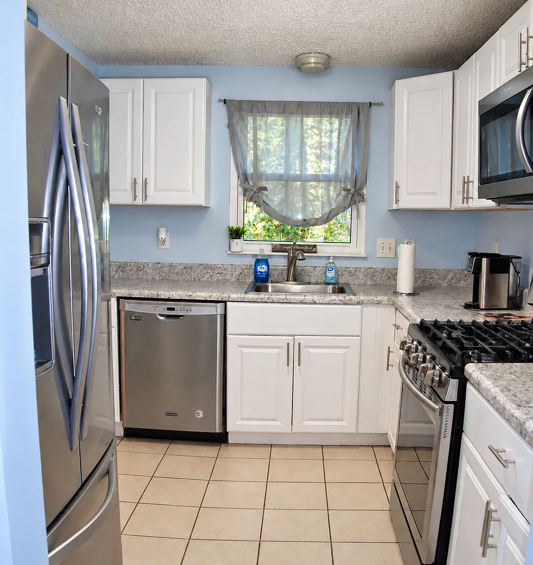 4823 White Oak Trail - 1 — Photo 4