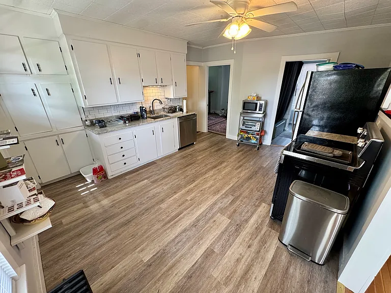 42 Stevens Ave #2 — Photo 5