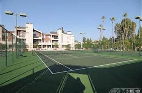 5th image of 5525 Canoga Ave APT 128