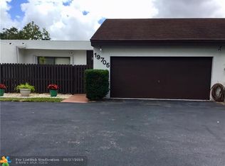 19705 W Lake Dr, Hialeah, FL 33015