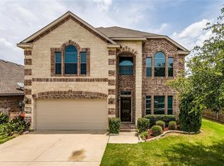 4009 Hunter Peak Rd, Roanoke, TX 76262