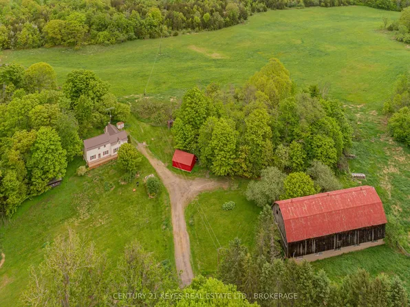 670 Gananoque Lake Rd, Leeds And The Thousand Islands, ON K7G 2V4