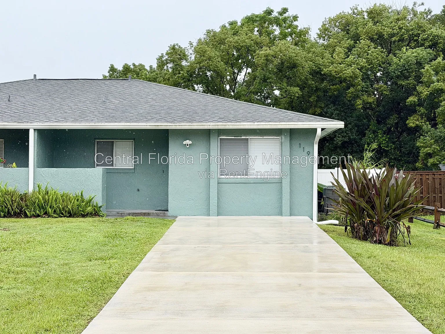 2 bed, 2.0 bath, 992 sqft, $1,799 — Photo 2