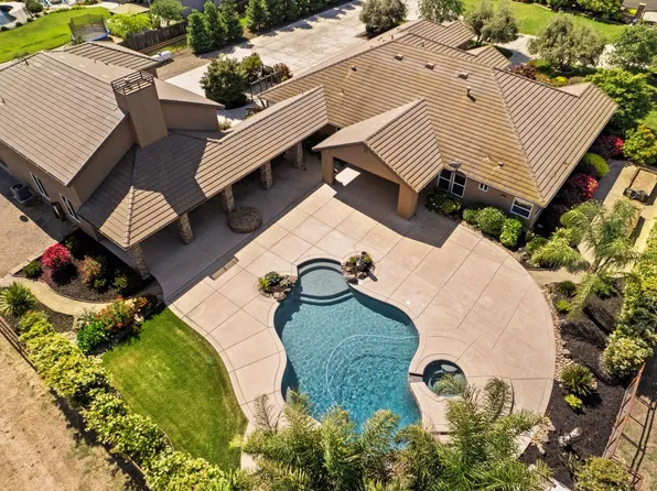 21557 E Mondy Ln, Linden, CA 95236