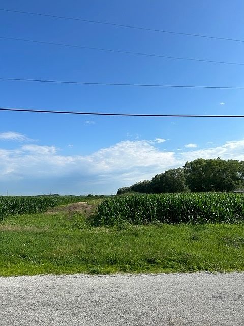 2nd image of 13000 W Pauling Rd