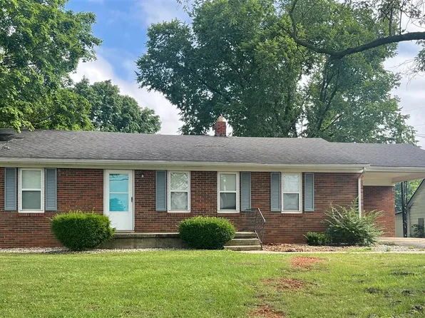 330 W Hiseville Main St, Cave City, KY 42127