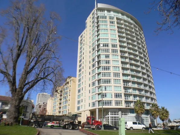 1 Lakeside Dr, Oakland, CA