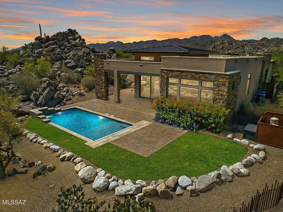 1st image of 1915 W Tortolita Mountain Cir