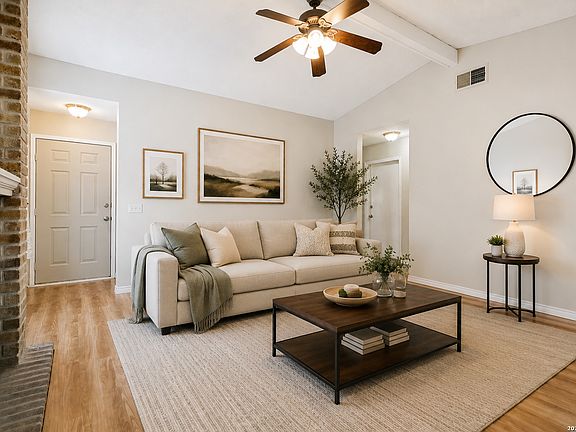 3rd image of 9848 Meadow Way