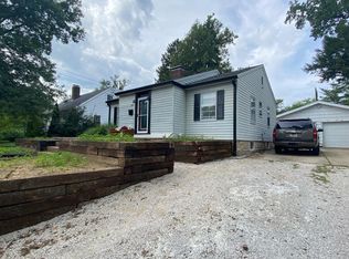 1915 E Maxwell Ln, Bloomington, IN