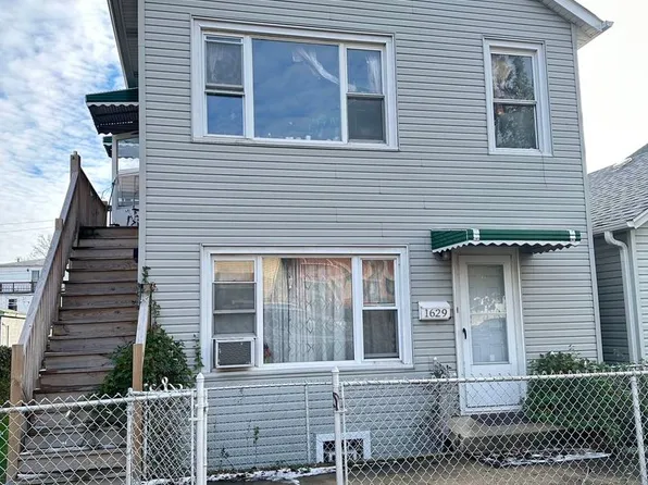 1629 W 32nd St, Chicago, IL 60608