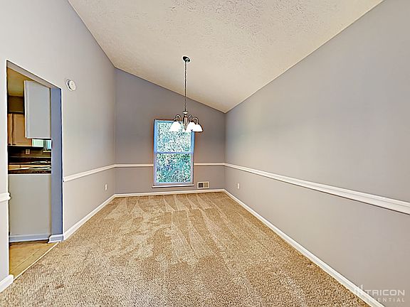 5th image of 2052 Collinswood Dr