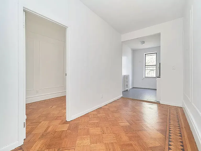 429 Sterling Pl #3L — Photo 8