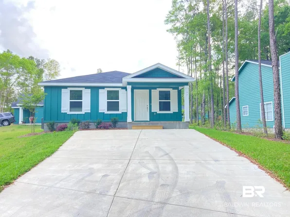 77 Summer Oaks Dr, Daphne, AL 36526