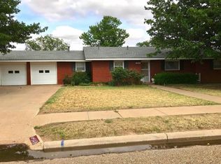1408 Avenue M, Ralls, TX 79357