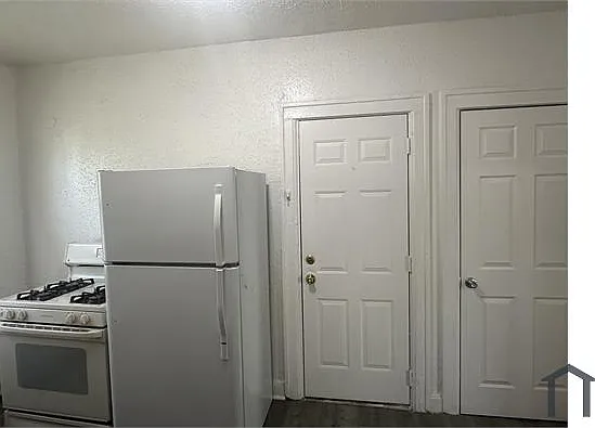 1 bed, $850 — Photo 2