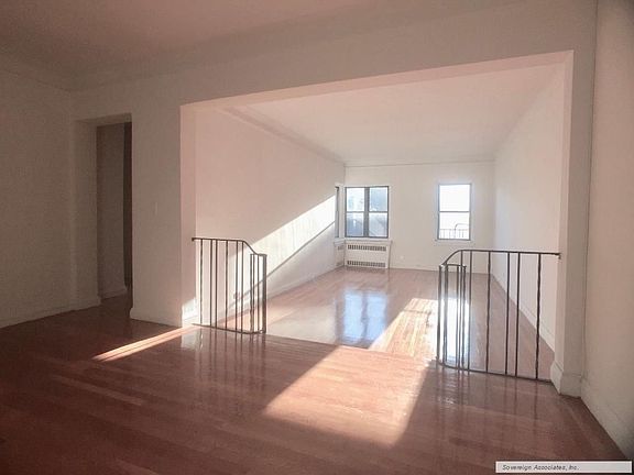 3rd image of 511 W 235th St APT 5D