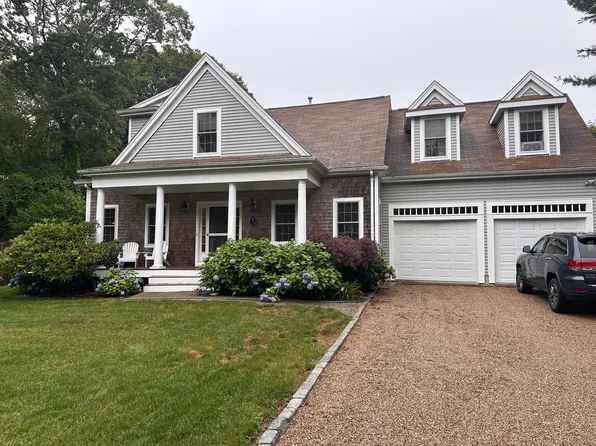 129 Standish Rd, Bourne, MA 02532