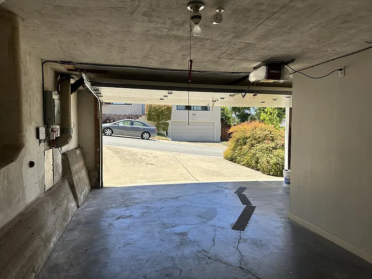 346 Rolling Hills Ave — Photo 26