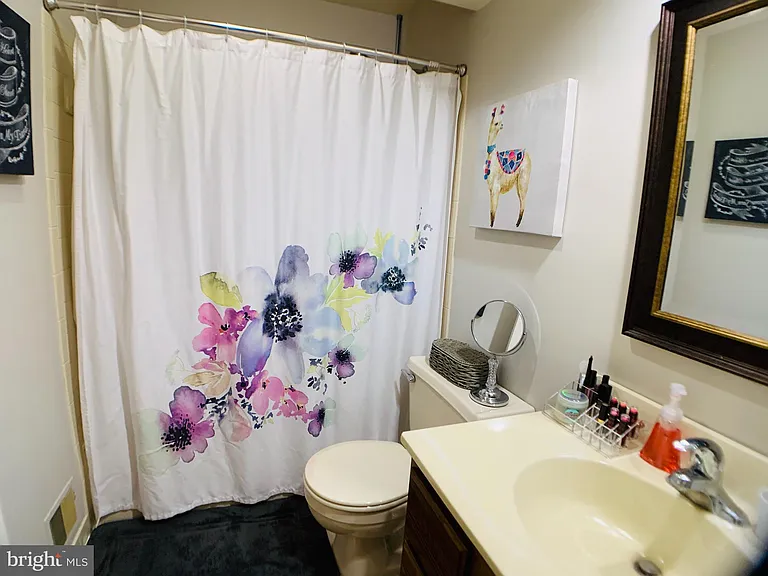 8604 Oak Chase Cir — Photo 39
