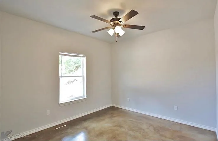 409 Private Road 1208 #B — Photo 7