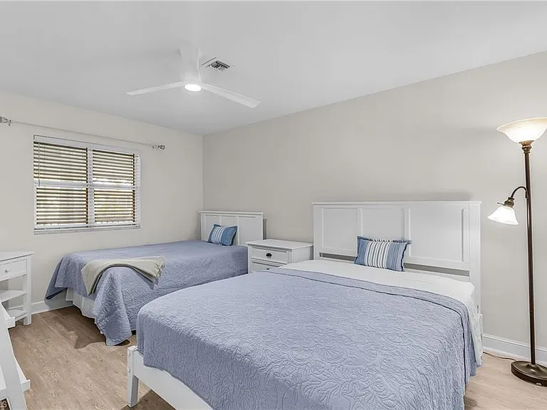 4126 Belair Ln #C4 — Photo 8