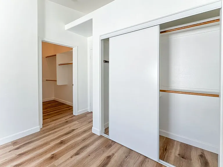 5720 S Glennie Ln #B — Photo 16